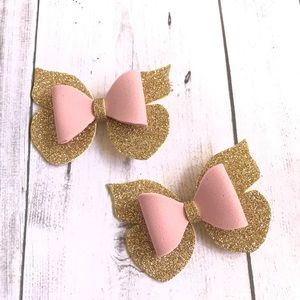 • New Gold Glitter & Pink Hair Bows •